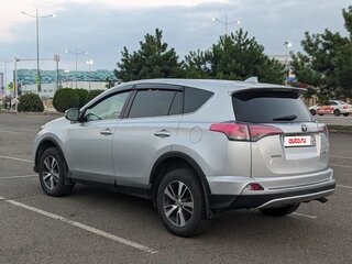 2016 Toyota RAV4 IV (XA40) Рестайлинг, серебристый, 1850000 рублей, вид 5