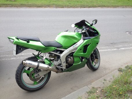 1999 Kawasaki ZX-6 Ninja, зелёный, 310000 рублей, вид 1