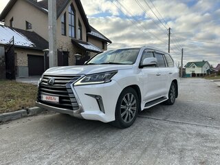 2015 Lexus LX 570 III Рестайлинг 2, белый, 8150000 рублей, вид 1