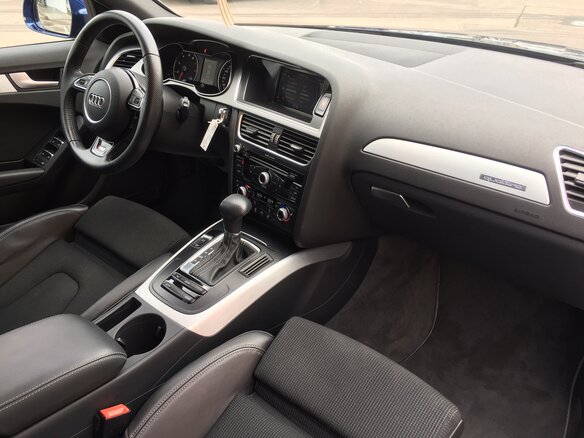 2014 Audi A4 IV (B8) Рестайлинг, синий - вид 4