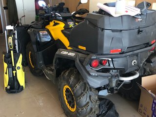 2014 BRP Can-Am Outlander 1000, жёлтый, 1500000 рублей, вид 2