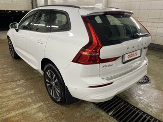 2021 Volvo XC60 II Рестайлинг, белый, 5000000 рублей, вид 2