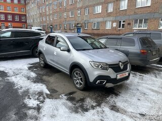 2021 Renault Logan Stepway II Рестайлинг, серый, 1200000 рублей, вид 3
