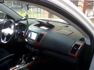 2012 Mitsubishi Outlander II Рестайлинг, белый, 1600000 рублей, вид 4