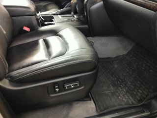 2011 Toyota Land Cruiser 200 Series, серебристый, 3346000 рублей, вид 3