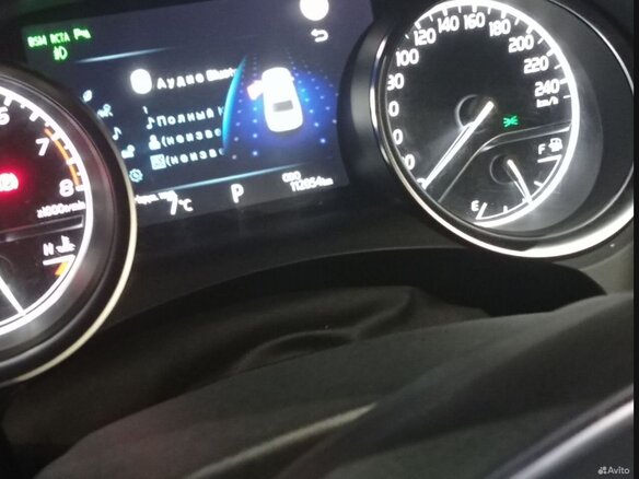 2018 Toyota Camry VIII (XV70), белый, 2700000 рублей - вид 4