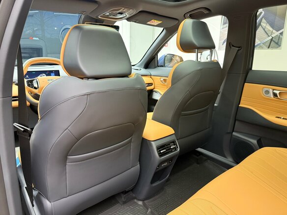 2026 Geely EX5 Гибрид EM-R, синий, 3829990 рублей - вид 15