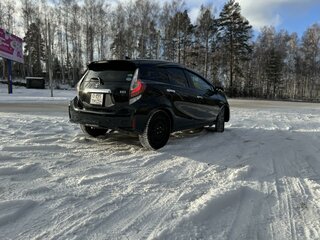 2019 Toyota Aqua I Рестайлинг 2, чёрный, 1480000 рублей, вид 2