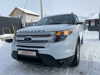 2013 Ford Explorer V, белый, 2100000 рублей, вид 2