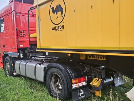 2010 DAF XF 105, красный, 7800000 рублей, вид 2