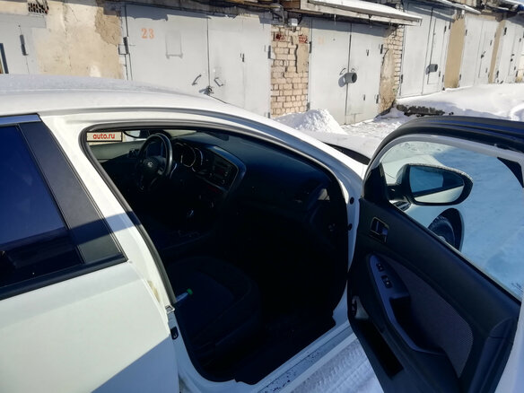 2011 Kia Optima III, белый - вид 12