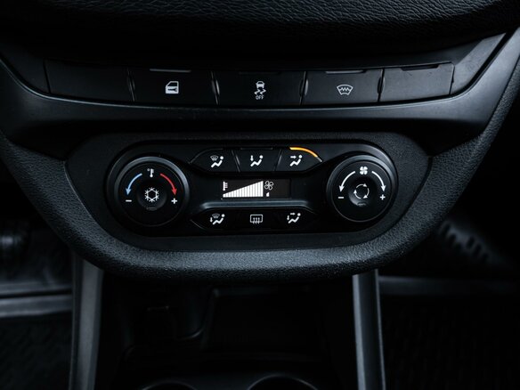 2021 Lada (ВАЗ) Vesta I, чёрный, 1135000 рублей - вид 13