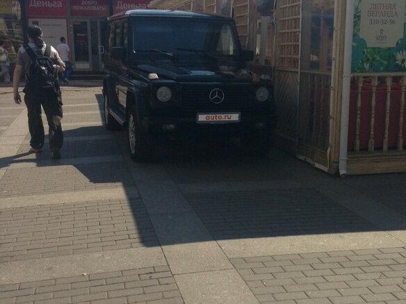1996 Mercedes-Benz G-Класс 320 II (W463), чёрный - вид 1