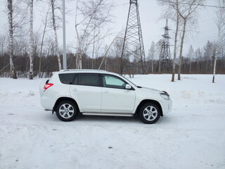 2010 Toyota RAV4 III (XA30) Рестайлинг, белый, 1450000 рублей, вид 4
