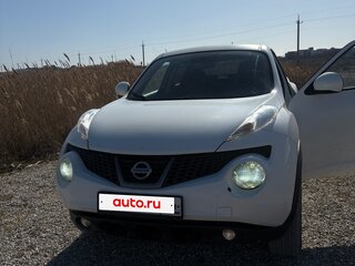 2011 Nissan Juke I, белый, 1059000 рублей, вид 1