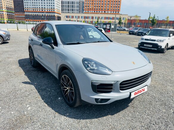 2015 Porsche Cayenne Diesel II Рестайлинг (958), белый, 4700000 рублей