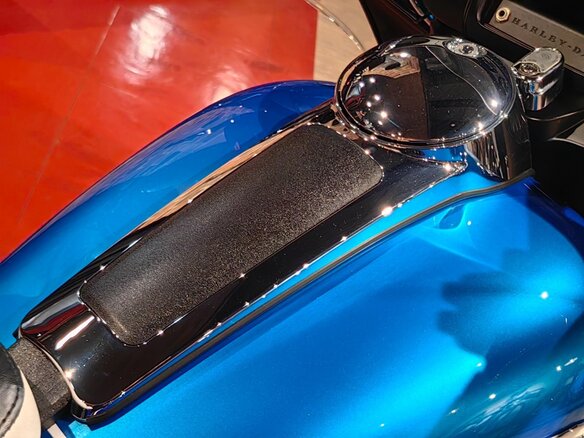 2018 Harley-Davidson Electra Glide, белый, 2100000 рублей - вид 13