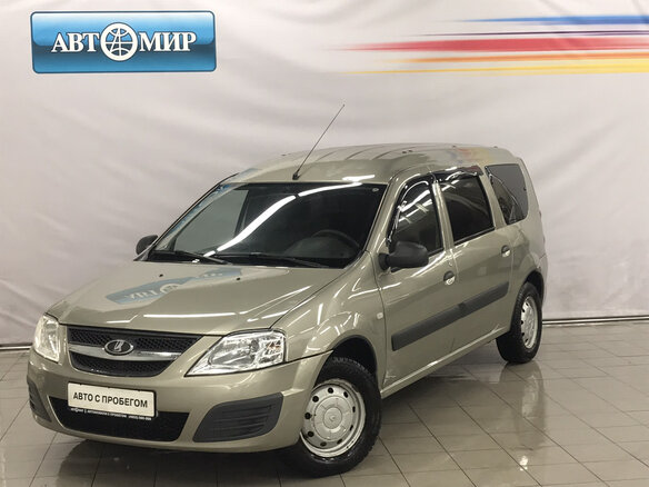 2013 Lada (ВАЗ) Largus I, бежевый
