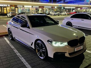 2017 BMW 5 серии 530i xDrive VII (G30/G31/G38), белый, 4100000 рублей, вид 1