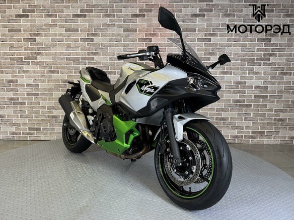 2025 Kawasaki Ninja 7, серый, 955000 рублей - вид 3