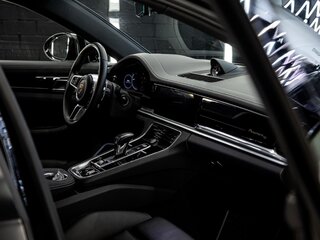 2020 Porsche Panamera 4 II, чёрный, 8100000 рублей, вид 5