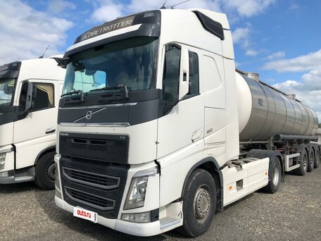 2014 Volvo FH, белый, 5450000 рублей, вид 1