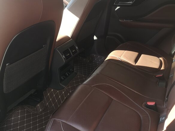 2018 Jaguar F-Pace I, белый, 4700000 рублей - вид 7