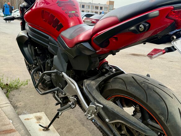 2013 Kawasaki ER-6N, красный, 440000 рублей - вид 10