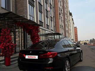 2019 BMW 5 серии 530i xDrive VII (G30/G31/G38), чёрный, 4300000 рублей, вид 2