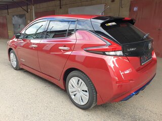 2018 Nissan Leaf II (ZE1), красный, 1950000 рублей, вид 4