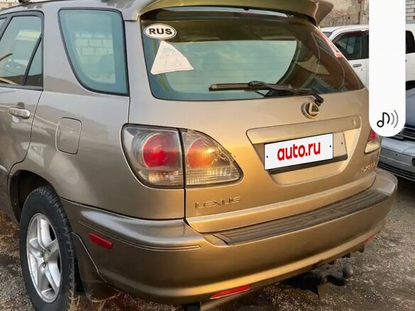 2001 Lexus RX 300 I, золотистый, 990000 рублей - вид 9