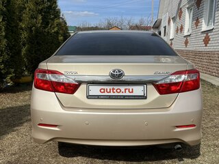 2012 Toyota Camry VII (XV50), бежевый, 1710000 рублей, вид 3