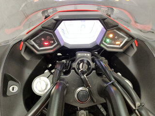 2017 Honda NM4, красный, 750000 рублей, вид 5