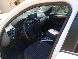 2013 BMW X1 20i I (E84) Рестайлинг, белый, 1600000 рублей, вид 4