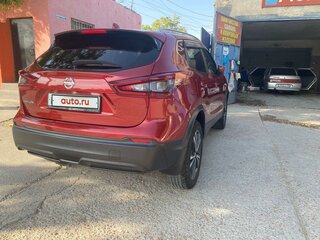 2021 Nissan Qashqai II Рестайлинг, красный, 2800000 рублей, вид 3