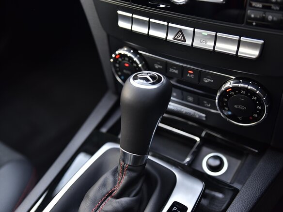 2012 Mercedes-Benz C-Класс 180 BlueEFFICIENCY III (W204) Рестайлинг, чёрный - вид 22