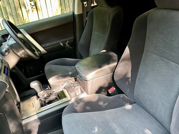 2019 Toyota Land Cruiser Prado 150 Series Рестайлинг 2, чёрный, 5050000 рублей - вид 16