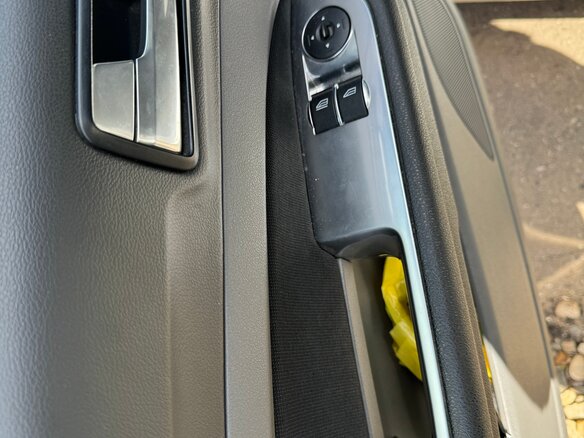 2011 Ford Focus II Рестайлинг, белый, 1000000 рублей - вид 15