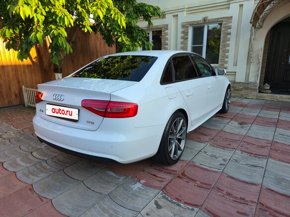 2013 Audi A4 IV (B8) Рестайлинг, белый, 1480000 рублей - вид 3