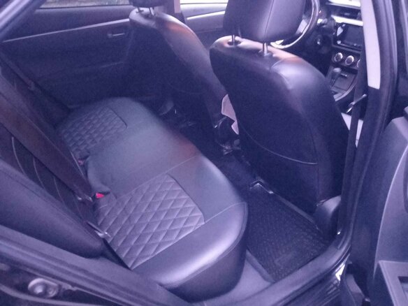 2013 Toyota Corolla XI (E160, E170, E180), чёрный, 1650000 рублей - вид 9