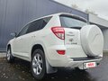 2010 Toyota RAV4 III (XA30) Рестайлинг, белый, 1600000 рублей - вид 5