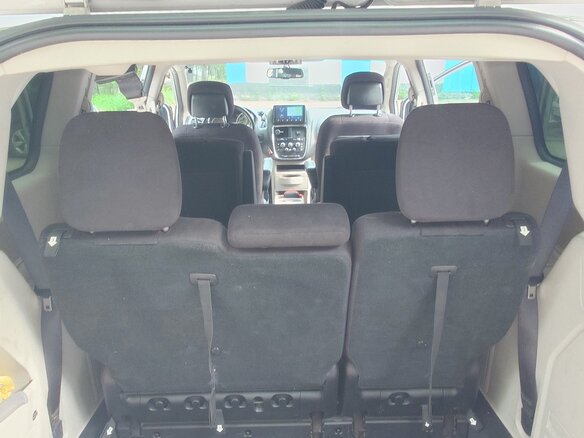 2011 Dodge Caravan Grand V, серый, 1349999 рублей - вид 13