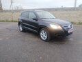 2008 Volkswagen Tiguan I, чёрный, 950000 рублей - вид 3