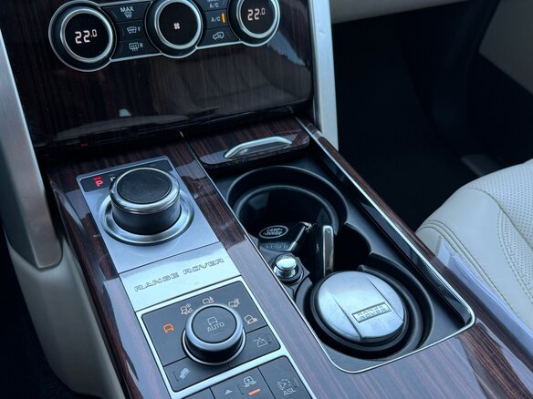 2013 Land Rover Range Rover IV, бежевый, 3990000 рублей - вид 25