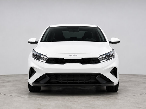 2022 Kia K3 II Рестайлинг, белый - вид 2