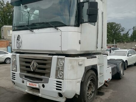 2000 Renault Magnum, белый, 1500000 рублей, вид 4