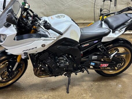 2011 Yamaha FZ8, белый, 620000 рублей, вид 2