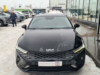 2021 Kia K5 III, чёрный, 2000000 рублей, вид 2