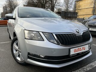 2019 Skoda Octavia III (A7) Рестайлинг, серебристый, 2350000 рублей, вид 2