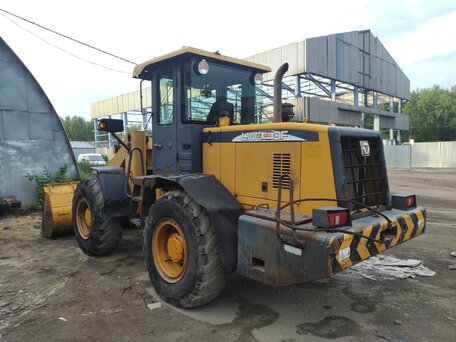2012 XCMG LW300, жёлтый, 2250000 рублей, вид 4